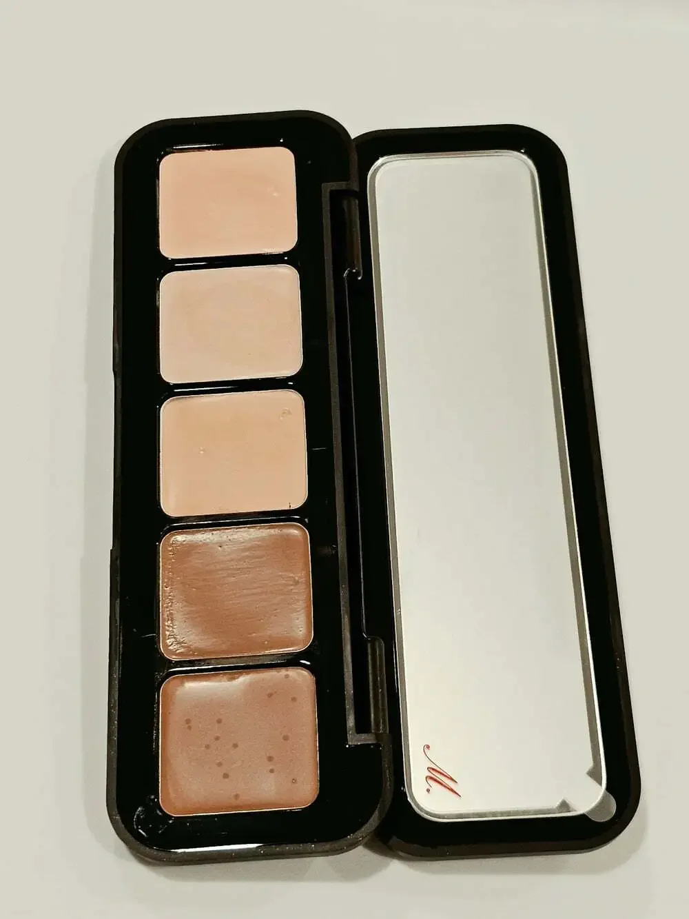 M.ph Palette in Light